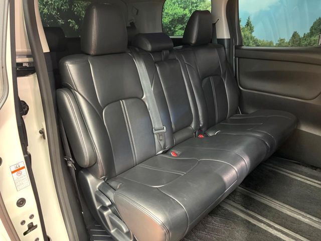 TOYOTA ALPHARD 2015