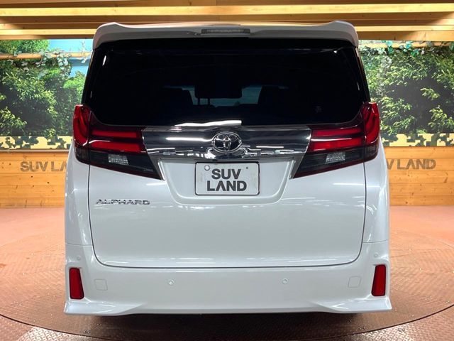 TOYOTA ALPHARD 2015