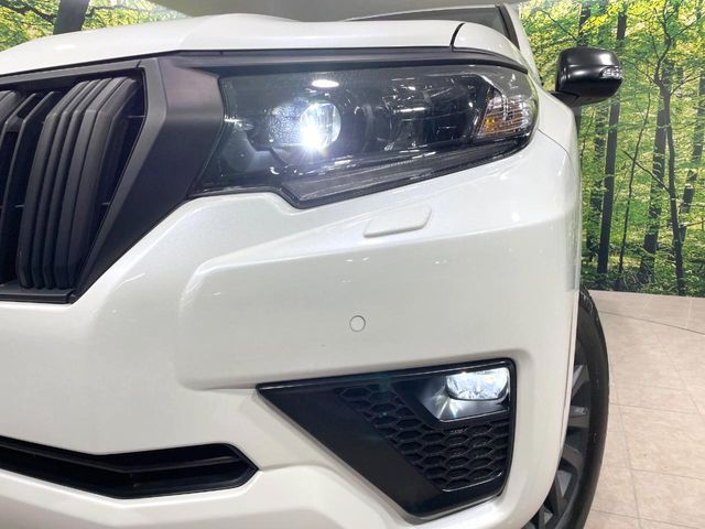 TOYOTA LANDCRUISER PRADO 2023