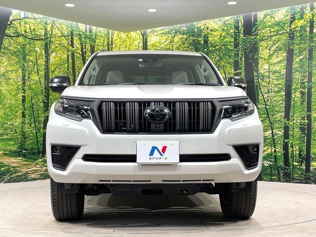 TOYOTA LANDCRUISER PRADO 2023