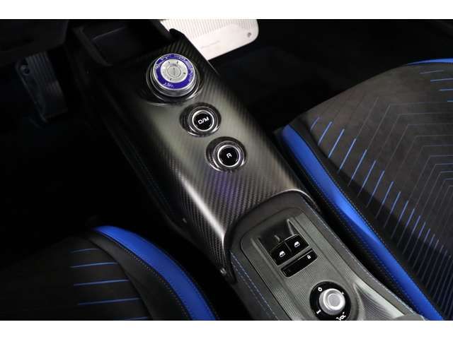 MASERATI MASERATI MC20 2022