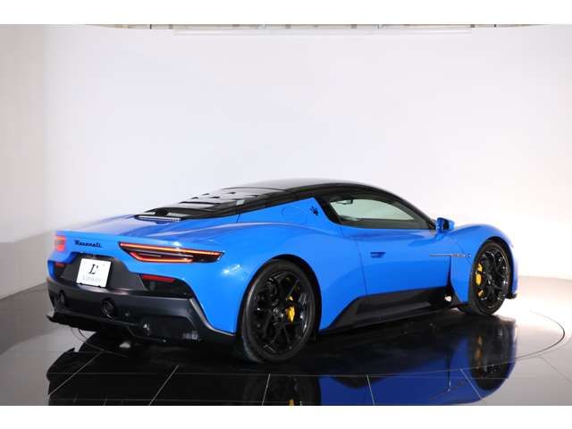 MASERATI MASERATI MC20 2022