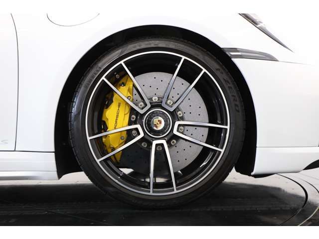 PORSCHE PORSCHE 911 2021