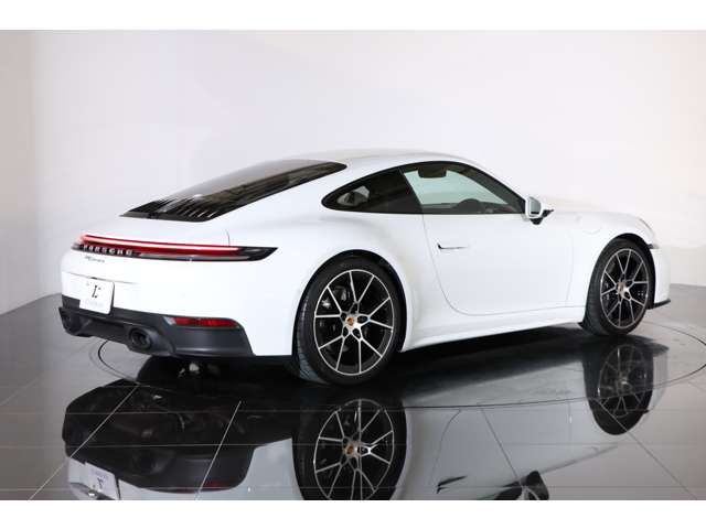 PORSCHE PORSCHE 911 2024