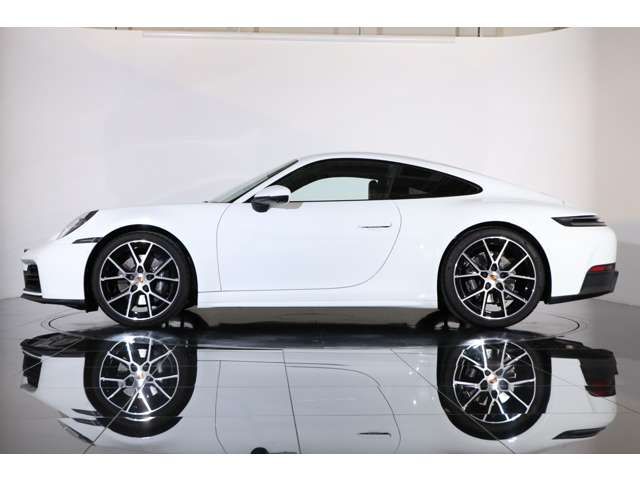 PORSCHE PORSCHE 911 2024