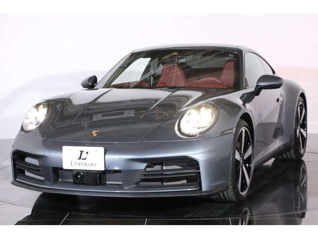 PORSCHE PORSCHE 911 2025