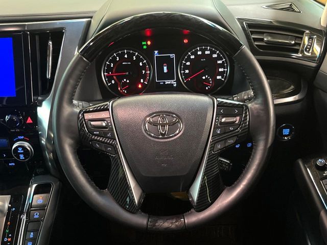 TOYOTA ALPHARD 2023