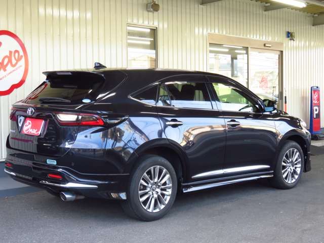 TOYOTA HARRIER 2WD 2019