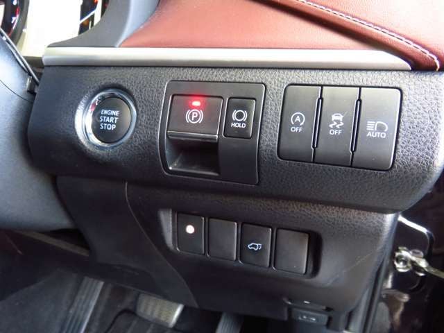 TOYOTA HARRIER 2WD 2019