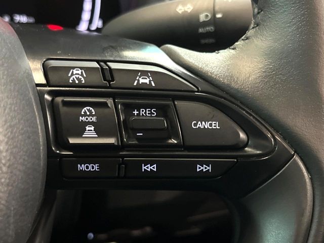 TOYOTA YARIS CROSS HYBRID 2025