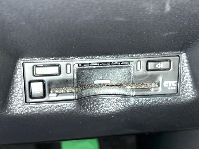 TOYOTA YARIS CROSS HYBRID 2025