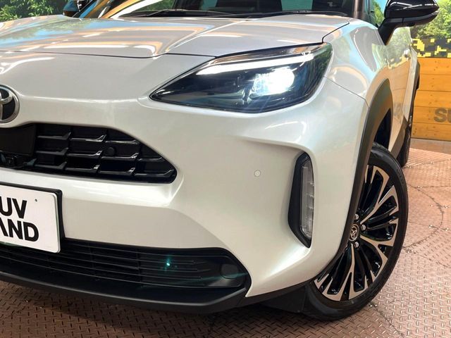 TOYOTA YARIS CROSS HYBRID 2025