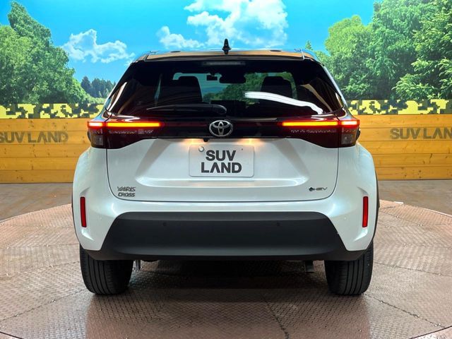 TOYOTA YARIS CROSS HYBRID 2025