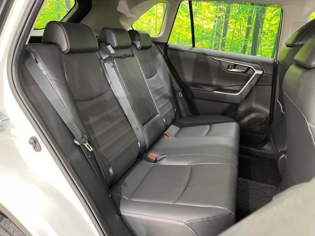 TOYOTA RAV4 4WD 2023