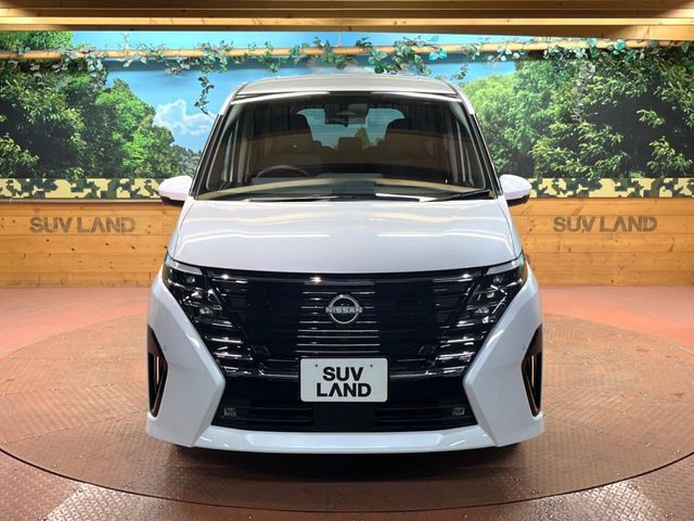 NISSAN SERENA  WG 2024