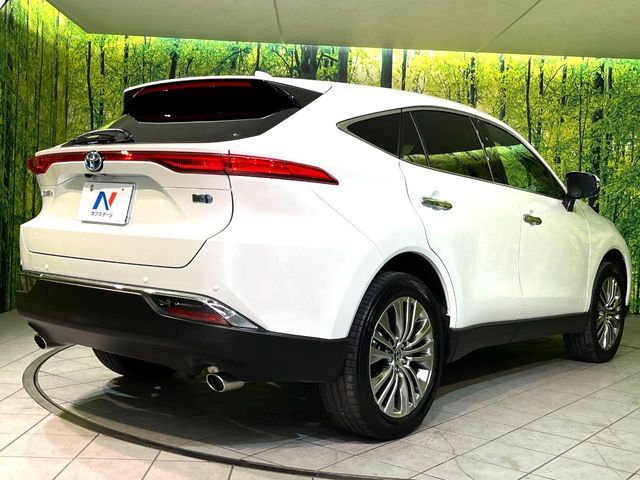 TOYOTA HARRIER HYBRID 2024