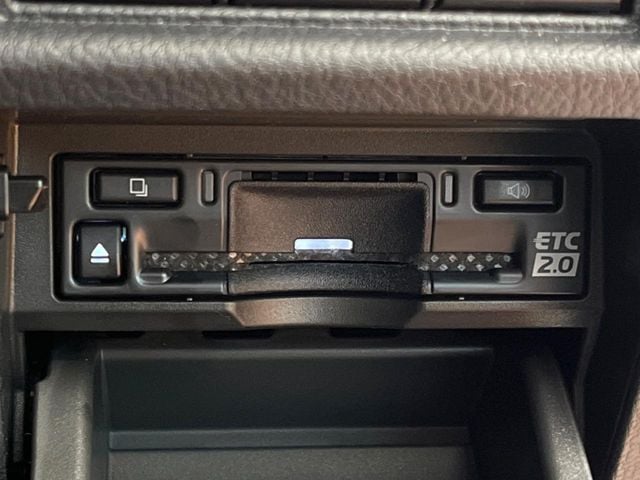 TOYOTA LEXUS LBX 2024