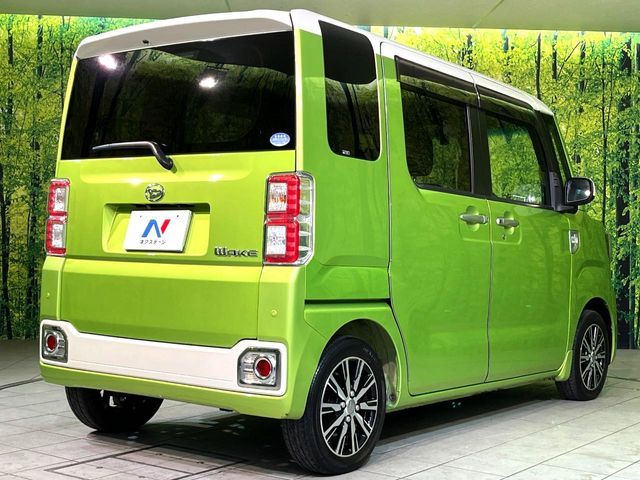 DAIHATSU WAKE 4WD 2016