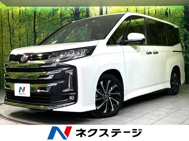 TOYOTA NOAH 2022