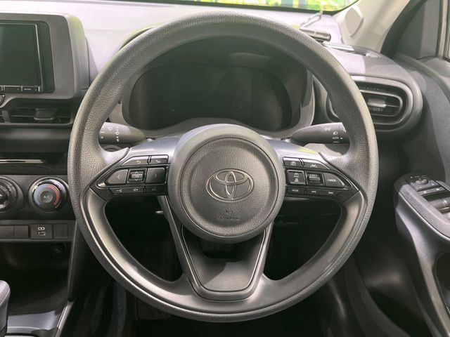 TOYOTA YARIS CROSS 2025