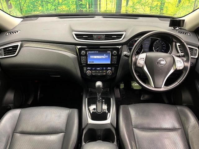 NISSAN X-TRAIL 4WD 2015