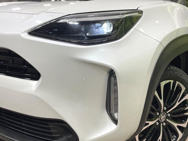 TOYOTA YARIS CROSS HYBRID 2025