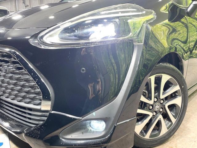 TOYOTA SIENTA 2018
