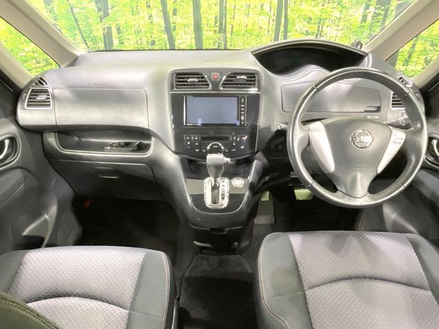 NISSAN SERENA  S-HYBRID 2013