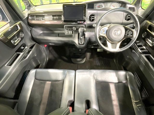 HONDA N BOX CUSTOM 2018