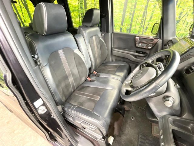 HONDA N BOX CUSTOM 2018