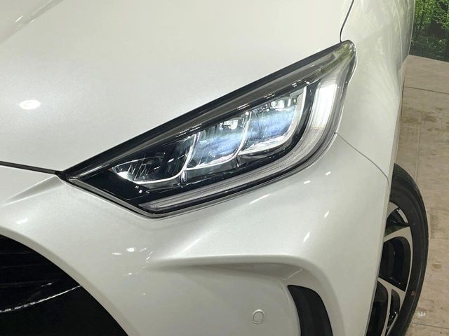 TOYOTA YARIS HYBRID 2023