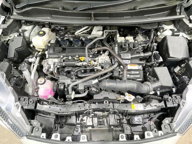 TOYOTA YARIS HYBRID 2023