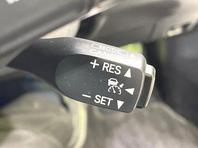 TOYOTA CAMRY HYBRID 2015