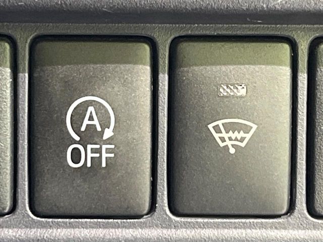 TOYOTA VOXY 4WD 2015