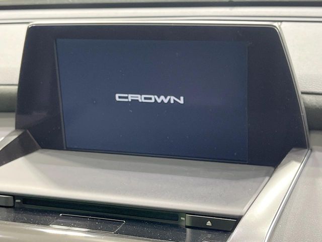 TOYOTA CROWN sedan hybrid 4WD 2020