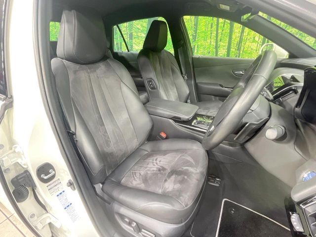 TOYOTA CROWN sedan hybrid 4WD 2020