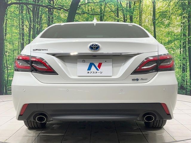 TOYOTA CROWN sedan hybrid 4WD 2020