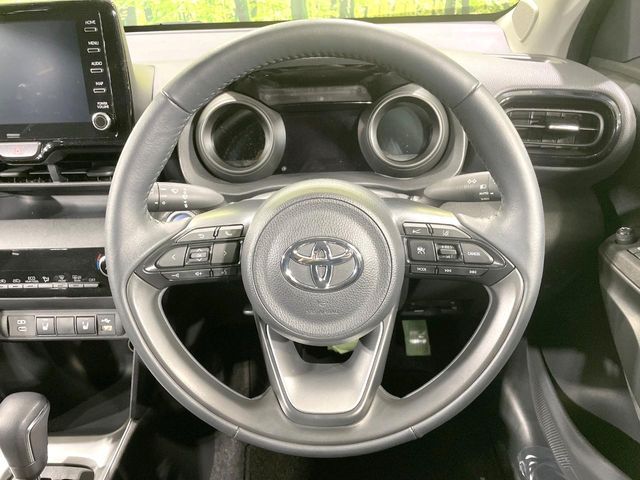 TOYOTA YARIS CROSS HYBRID 2024