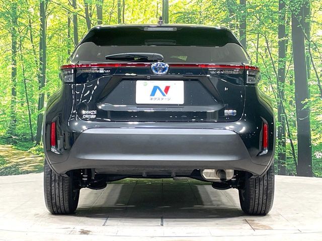 TOYOTA YARIS CROSS HYBRID 2024