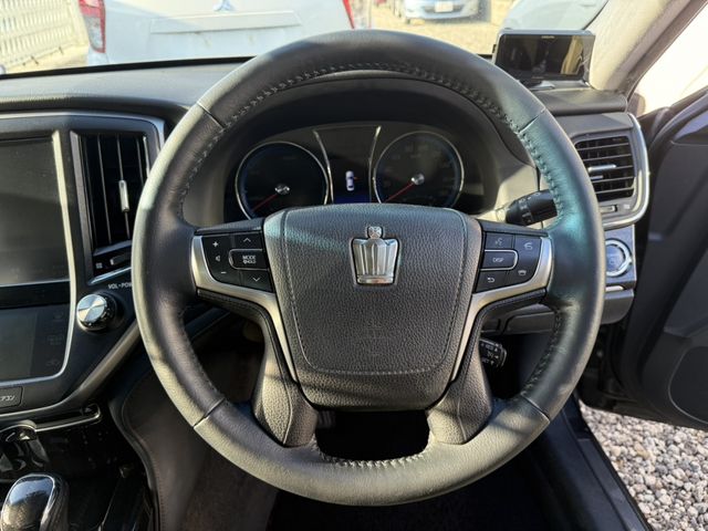 TOYOTA CROWN sedan hybrid 4WD 2014