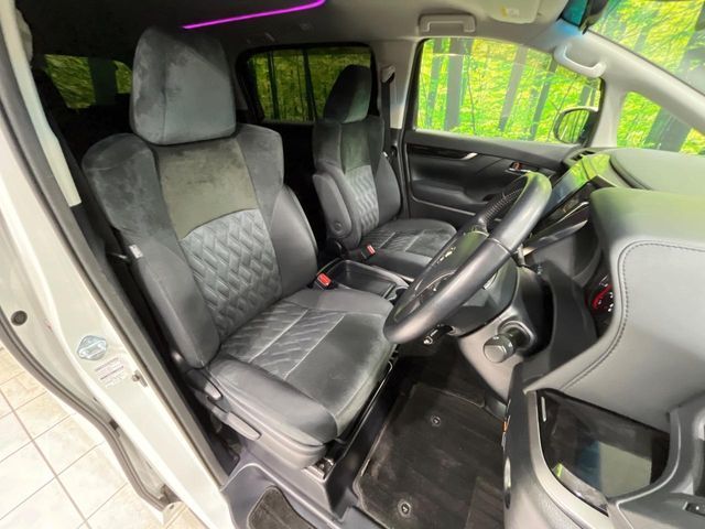TOYOTA ALPHARD 2022