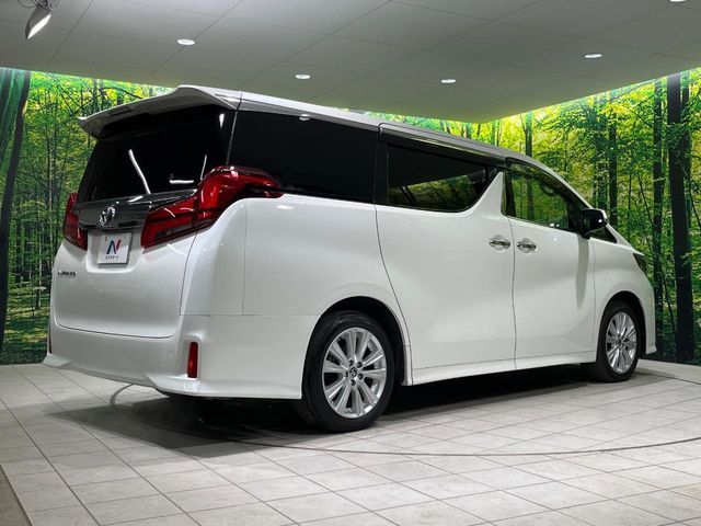 TOYOTA ALPHARD 2022