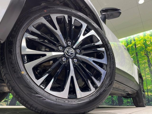 TOYOTA YARIS CROSS HYBRID 2025