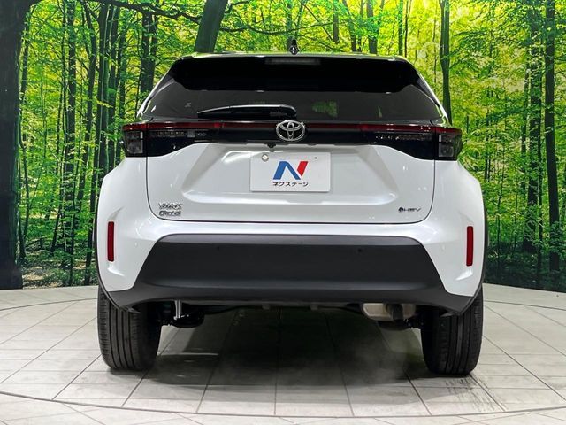 TOYOTA YARIS CROSS HYBRID 2025