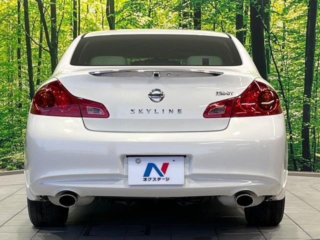 NISSAN SKYLINE 2011