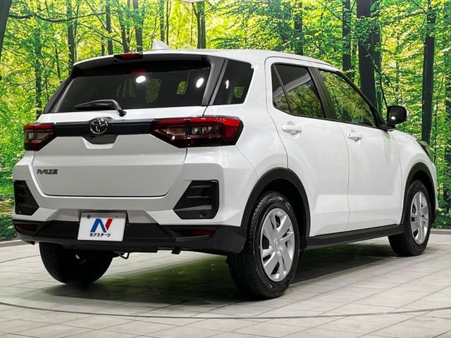 TOYOTA RAIZE 2025