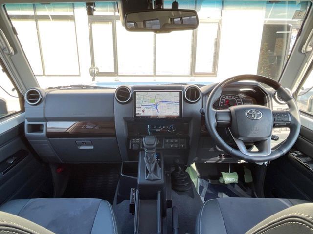 TOYOTA LANDCRUISER 70 2024