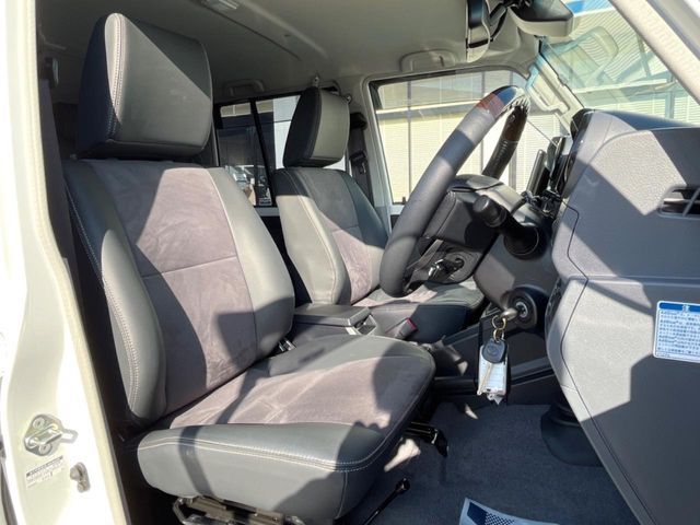 TOYOTA LANDCRUISER 70 2024