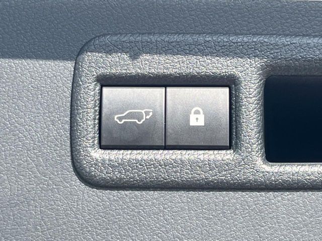 TOYOTA LEXUS NX300h 2017