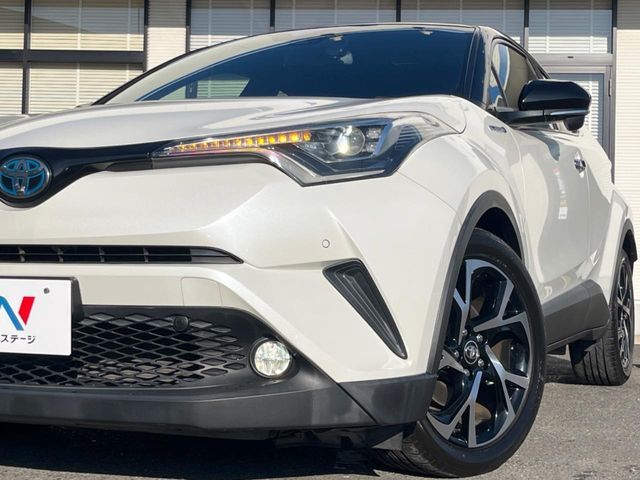 TOYOTA C-HR 2018